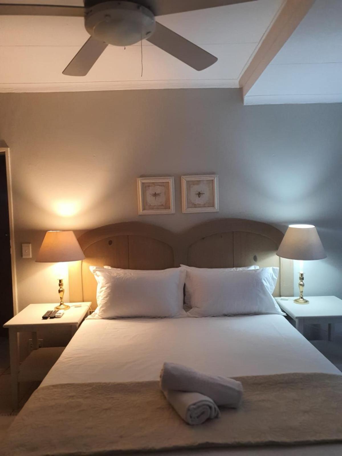 Pecan Farm Guesthouse Louis Trichardt Eksteriør bilde