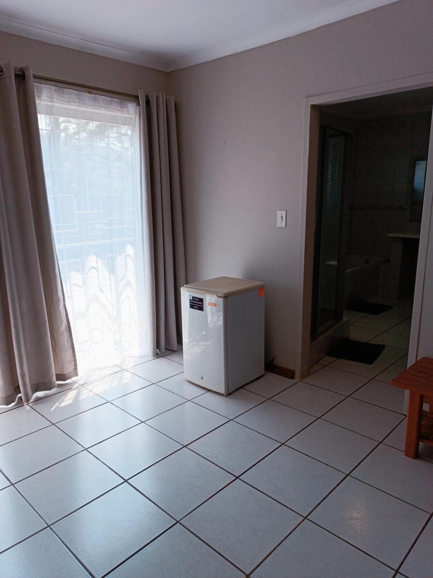 Pecan Farm Guesthouse Louis Trichardt Eksteriør bilde