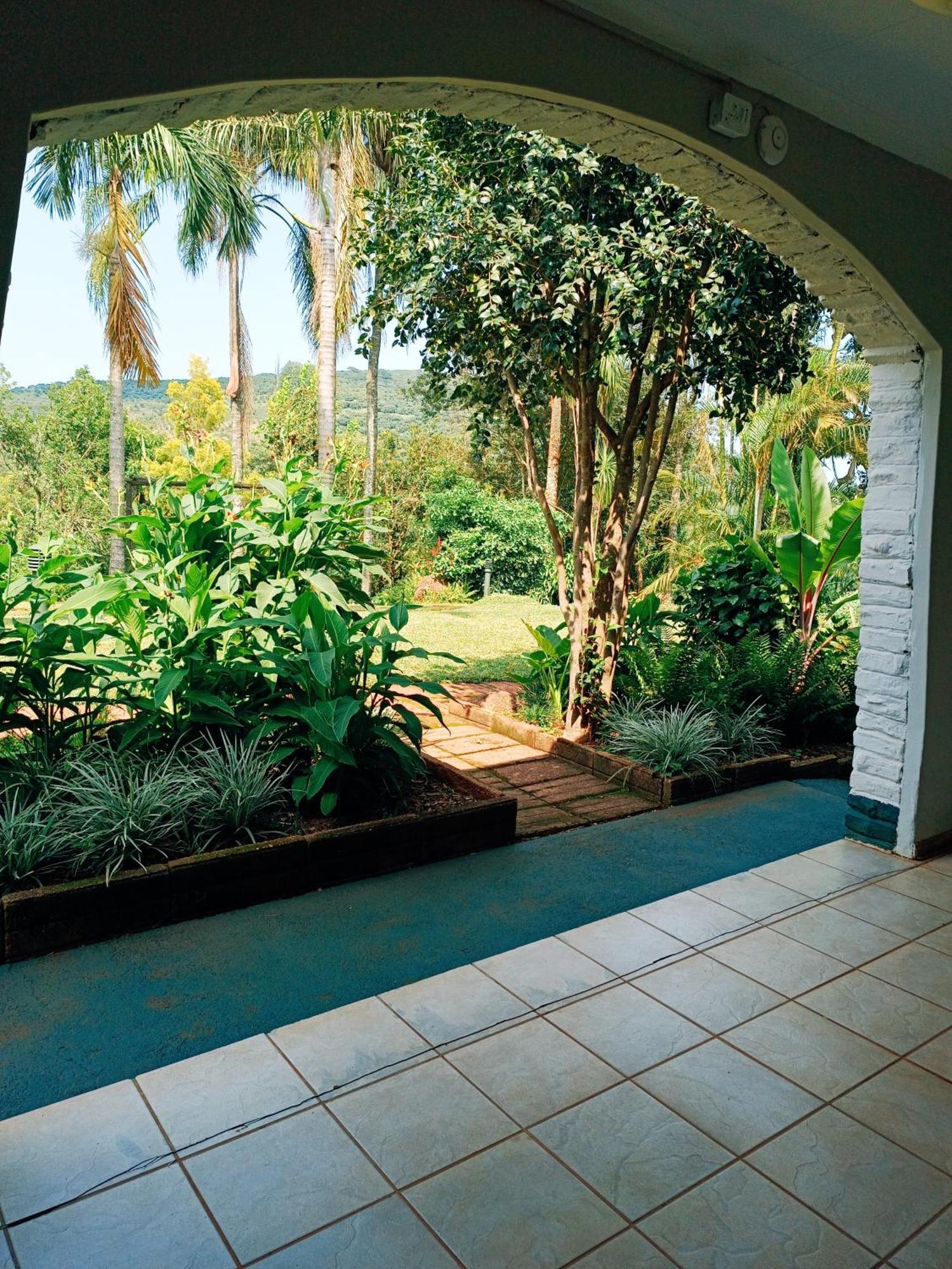 Pecan Farm Guesthouse Louis Trichardt Eksteriør bilde